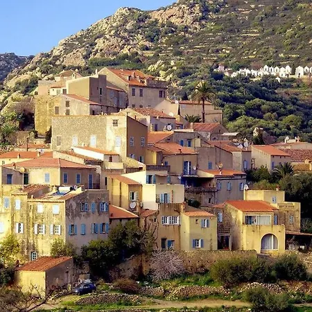 Fogata A Rousse Vue Exceptionnelle Nyaraló *